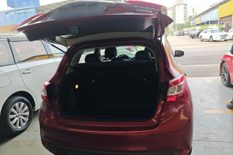 Used Nissan Tiida 2019 1.6L CVT Smart Enjoyment Version China VI Standard
