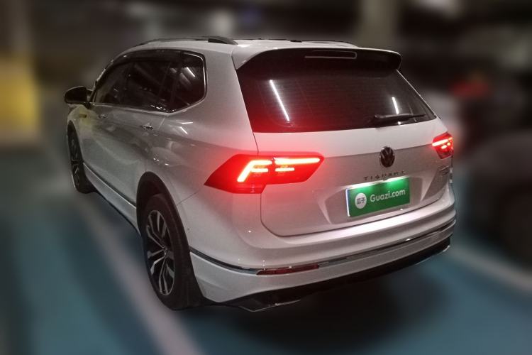 Used Volkswagen Tiguan L 2021 380TSI Automatic All-Wheel Drive R-Line Comfort Plus 7-Seater
