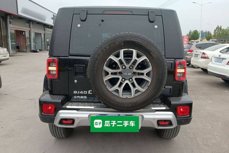 Used Beijing Auto BJ40 2020 2.0T Automatic Four-Wheel Drive Urban Hunter Edition Chivalrous Type
