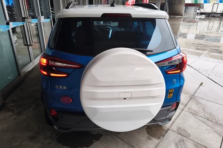 Used BYD Yuan New Energy 2018 EV360 Smart Connected Cool Model