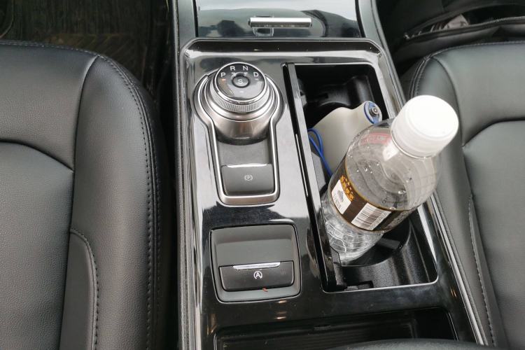 Used Ford Edge 2020 EcoBoost 245 Two-Wheel-Drive Titanium 5-Seater
