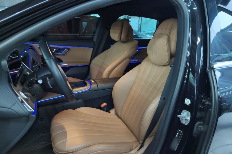 Used Mercedes-Benz E-Class 2024 E 300 L Stylish Model
