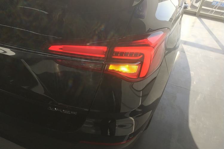 Used Buick Envision 2021 532T Two-Wheel-Drive Luxury Version
