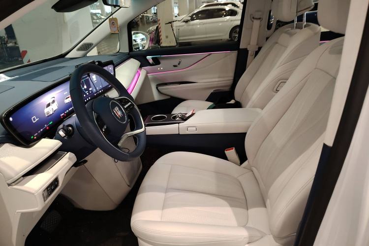 Used Buick GL8 New Energy 2024 Lu Zun Luxury Edition 7-Seater
