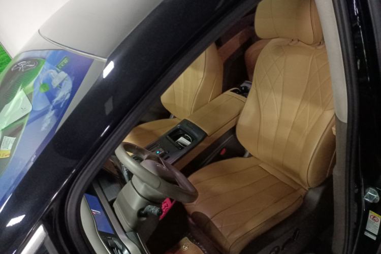 Used Denza D9 2022 DM-i 970 Four-Wheel Drive Flagship Model