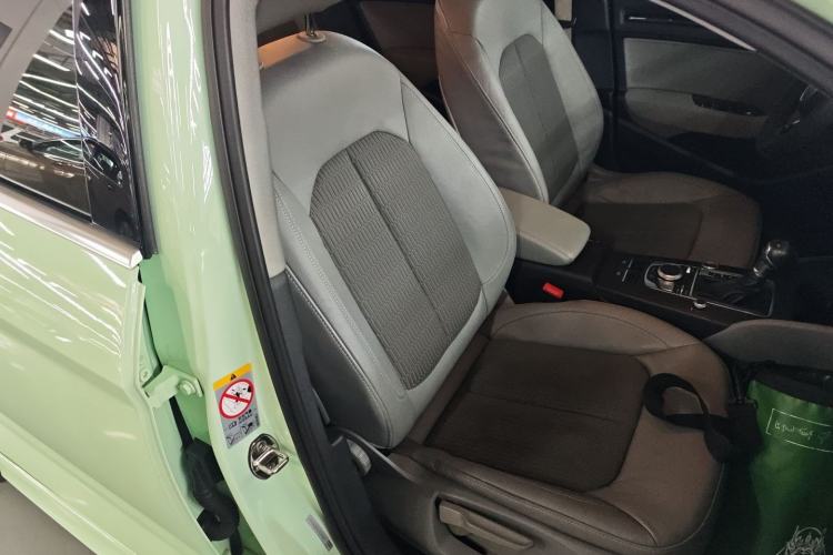 Used Audi A3 2018 30th Anniversary Edition Limousine 35 TFSI Fashion Model
