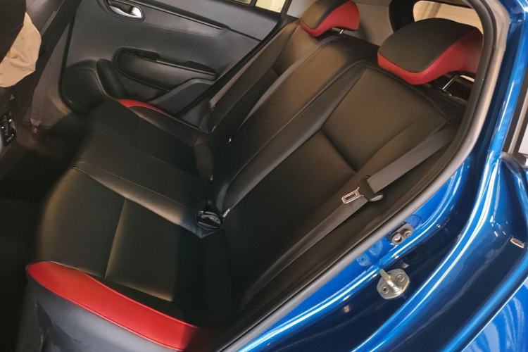 Used Kia KX Cross 2017 1.4L AT GLS