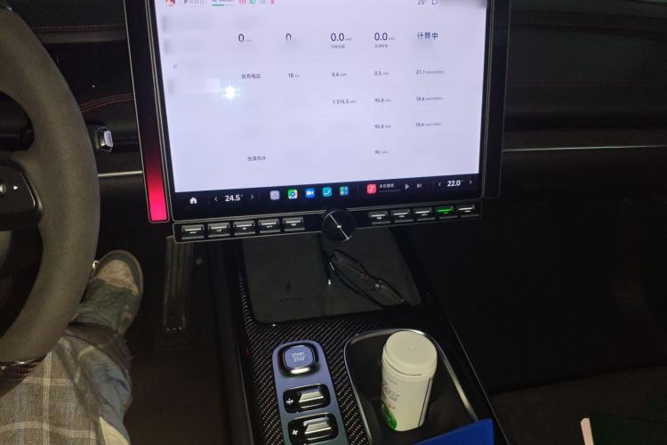 Used  SU7 Ultra 2025 Ultra Model
