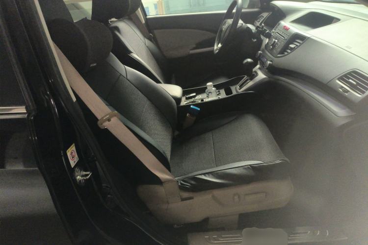 Used Honda CR-V 2013 2.4L Two-Wheel-Drive Luxury Edition
