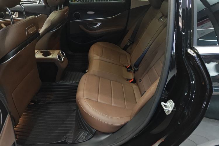 Used Mercedes-Benz E-Class 2020 Restyled E 300 L Sporty and Stylish Edition
