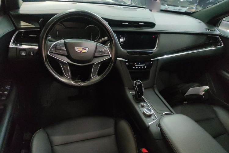 Used Cadillac XT5 2022 2.0T Two-Wheel Drive Luxury Version
