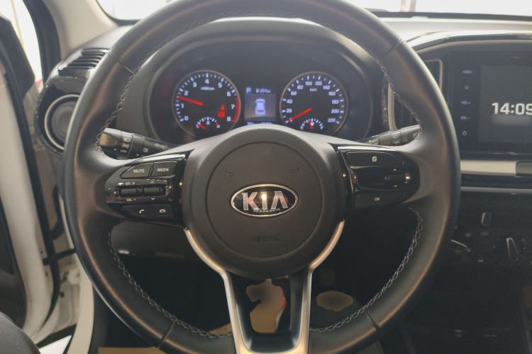 Used Kia kx1 Stonic 2021 1.4L Automatic Fun Edition
