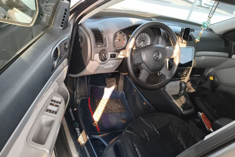 Used Skoda Octavia 2014 1.6L Automatic Yijie Edition
