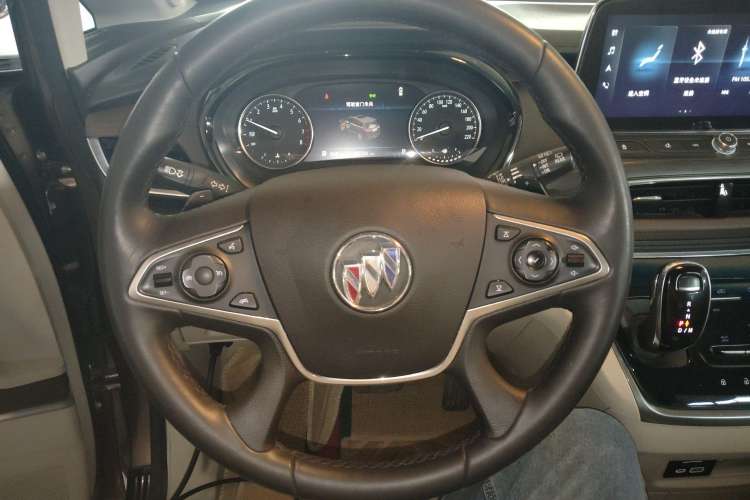 Used Buick GL8 2020 Land Business Class 652T Luxury Model