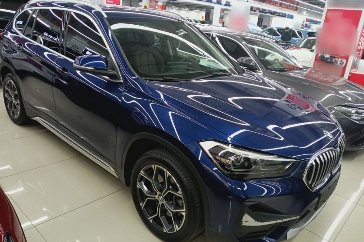 Used BMW X1 2020 sDrive25Li Leading Model
