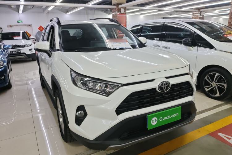 Used Toyota RAV4 2020 2.0L CVT Two-Wheel Drive Fashion PLUS Edition
