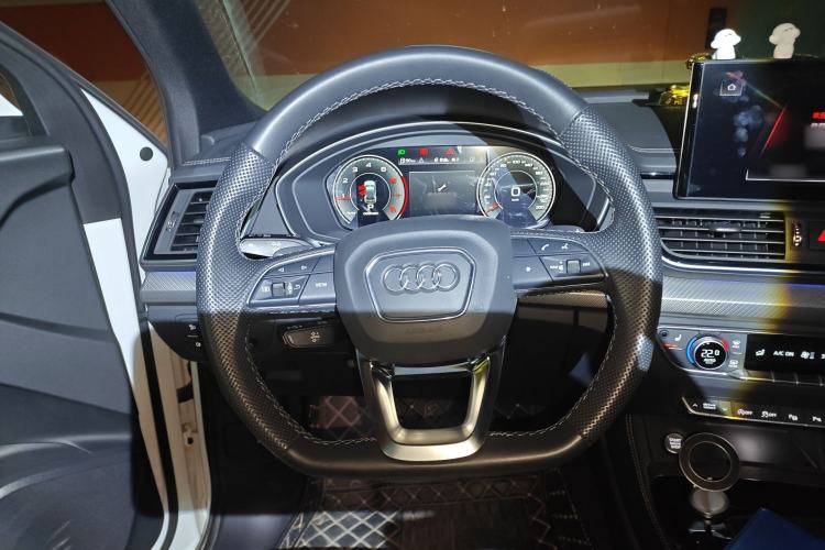 Used Audi Q5L Sportback 2022 40 TFSI Luxury Model
