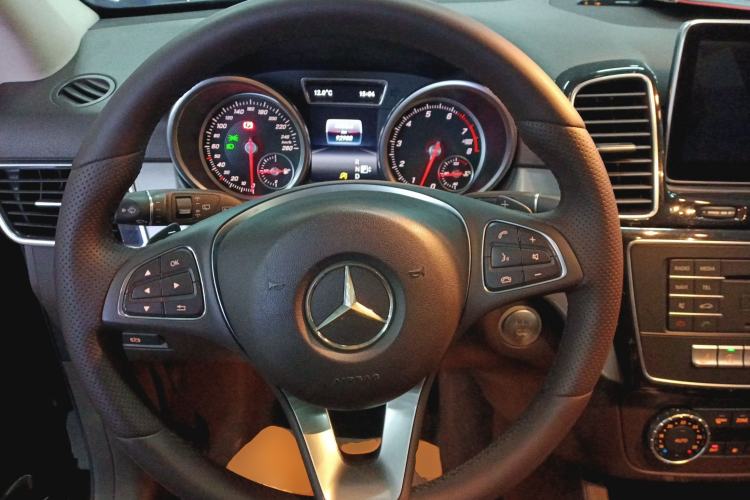 Used Mercedes-Benz GLE 2015 GLE 320 4MATIC
