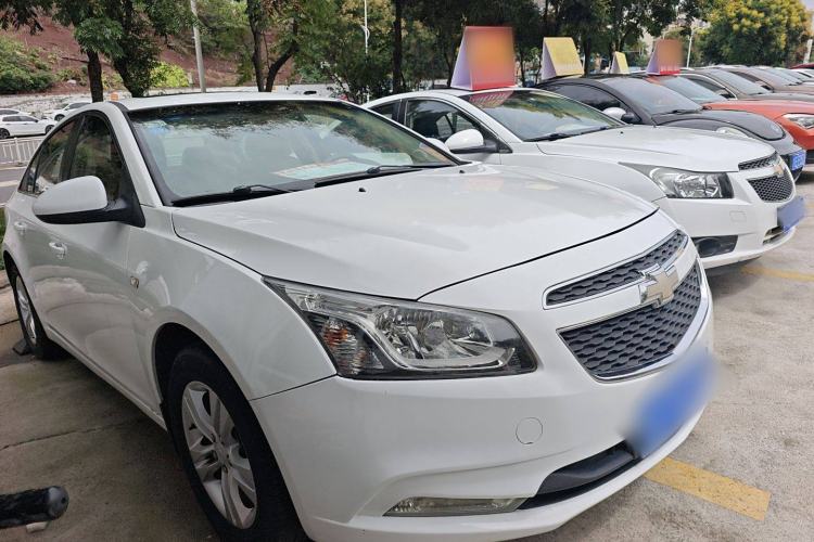 Used Chevrolet Cruze 2015 1.5L Classic SE MT
