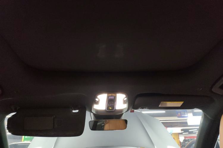 Used Lynk & Co 09 2021 2.0T Halo Six-Seater