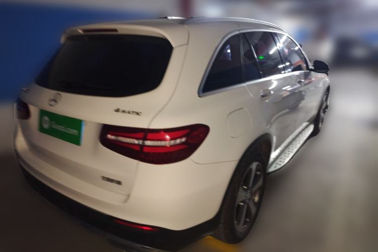 Used Mercedes-Benz GLC 2016 GLC 260 4MATIC Luxury Model
