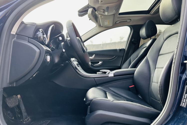 Used Mercedes-Benz C-Class 2018 C 180 L Fashion Edition Sport Version
