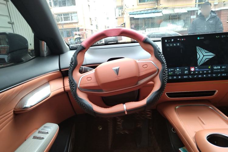 Used Deepal S07 2023 200Max Range-Extended Version
