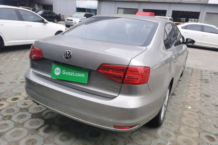 Used Volkswagen Sagitar 2016 230TSI 25th Anniversary Edition