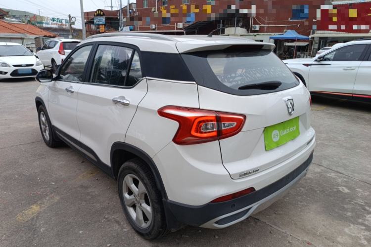 Used Baojun 510 2017 1.5L Manual Fashion Model
