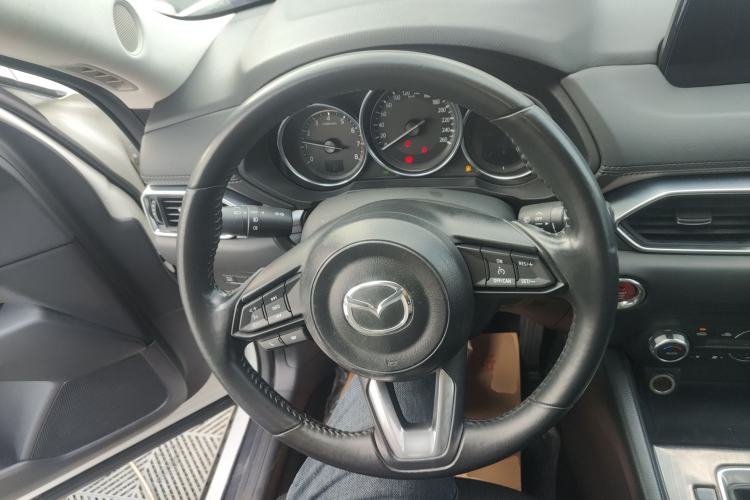 Used Mazda CX-5 2017 2.0L Automatic 2WD ZhiShang Trim China V Standard
