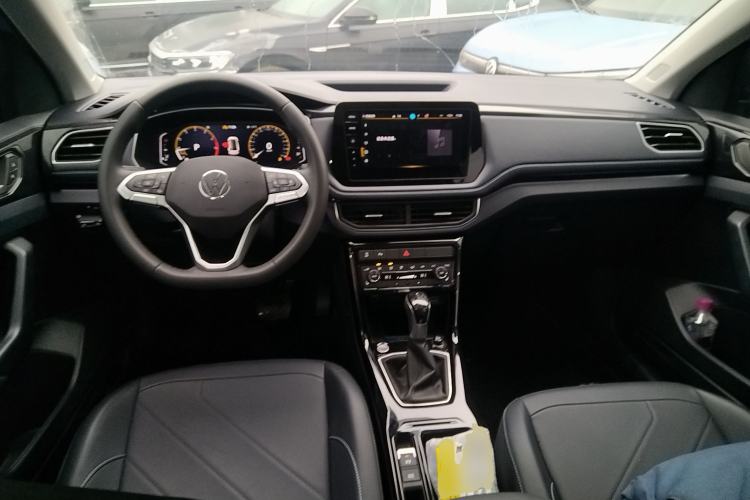 Used Volkswagen Tharu 2025 NewRui 300TSI Prestige Edition