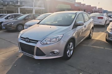 Used Ford Focus 2012 Sedan 1.6L Automatic Fashion Edition