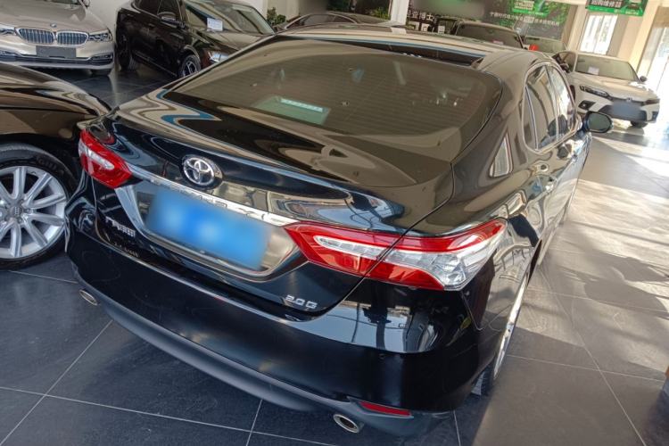 Used Toyota Camry 2019 Revised Version 2.0G Luxury Edition
