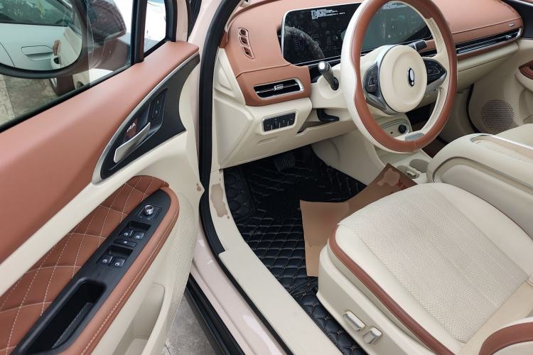 Used ORA Good Cat 2023 401 km Standard Range Premium Version Lithium Iron Phosphate