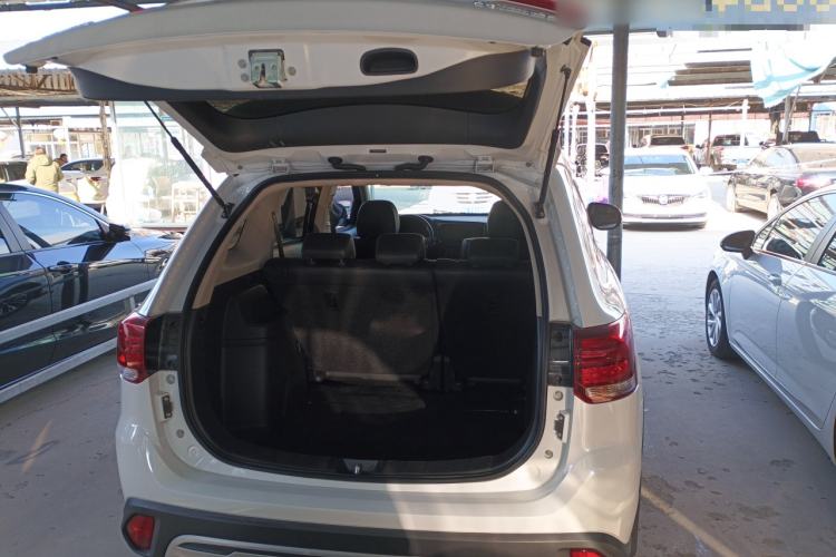 Used Mitsubishi Outlander 2019 2.0L Two-Wheel Drive Comfort Edition 5 Seats China VI Standard
