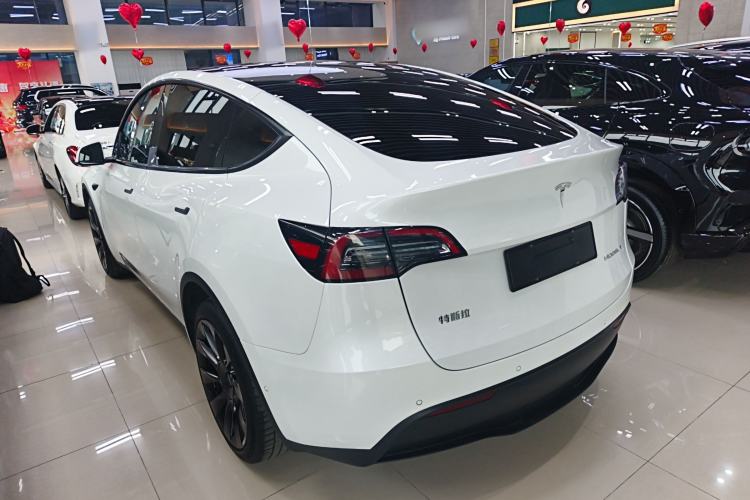 Used Tesla Model Y 2021 Long-Range All-Wheel-Drive Version 3D7
