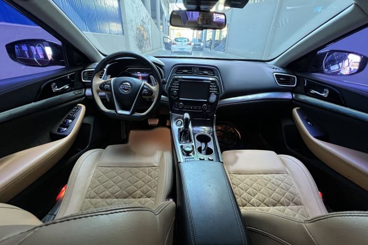 Used Nissan Maxima 2016 2.5L XV Ultimate Edition
