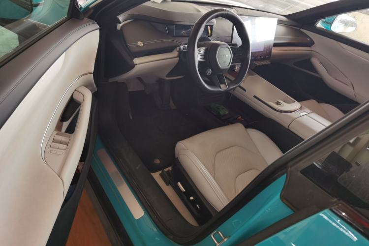 Used  SU7 2024 Rear-Drive Ultra-Long Range Advanced Pro-Level Intelligent Driving Version