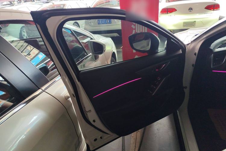 Used Mazda CX-4 2018 2.0L Automatic Two-Wheel Drive Blue Sky Dynamic Version China VI Standard
