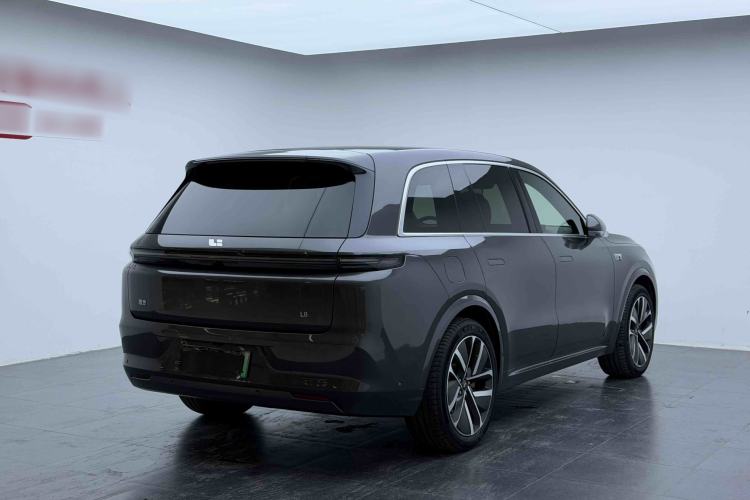 Used Li Auto L8 2023 Pro Model
