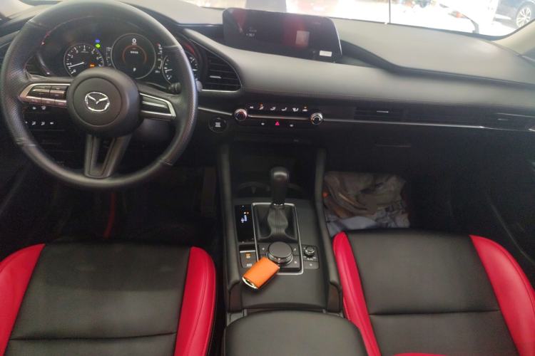 Used Mazda Mazda 3 Axela 2021 2.0L Automatic Zhiqing Edition
