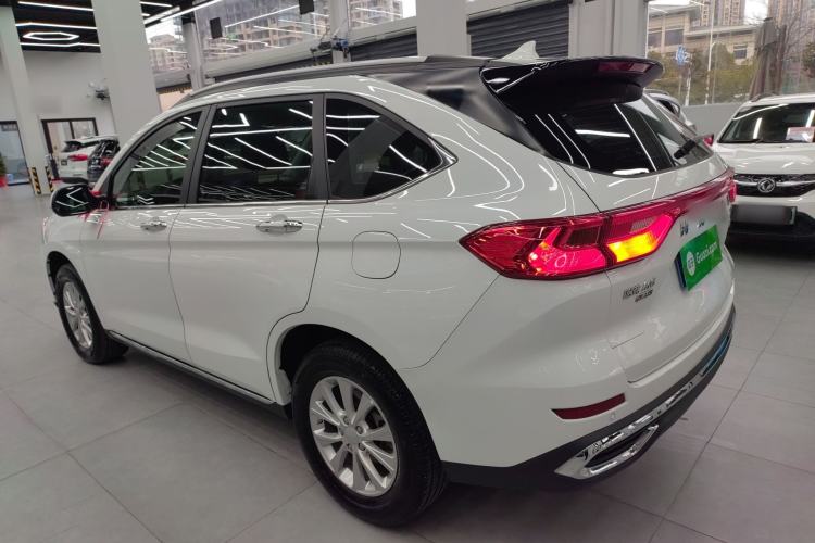 Used Haval M6 2021 PLUS 1.5T DCT Smart Enjoyment Model