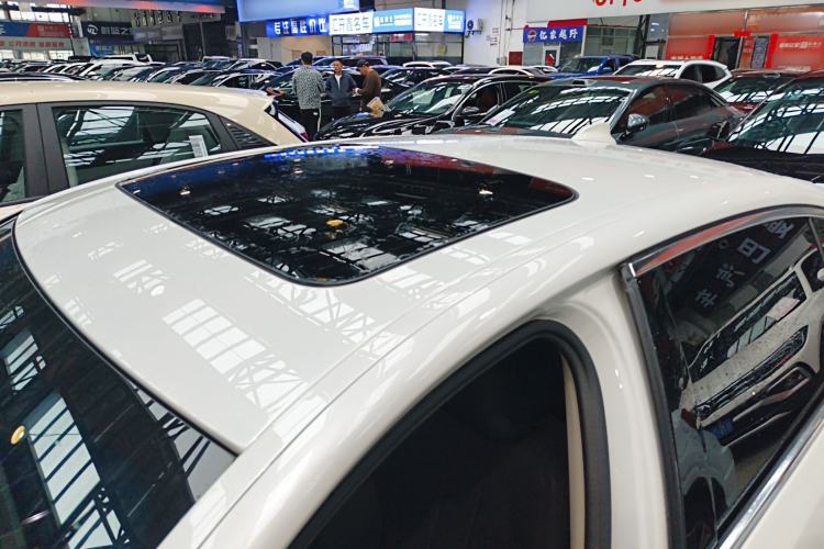 Used BMW 5 Series 2019 525Li Luxury Package
