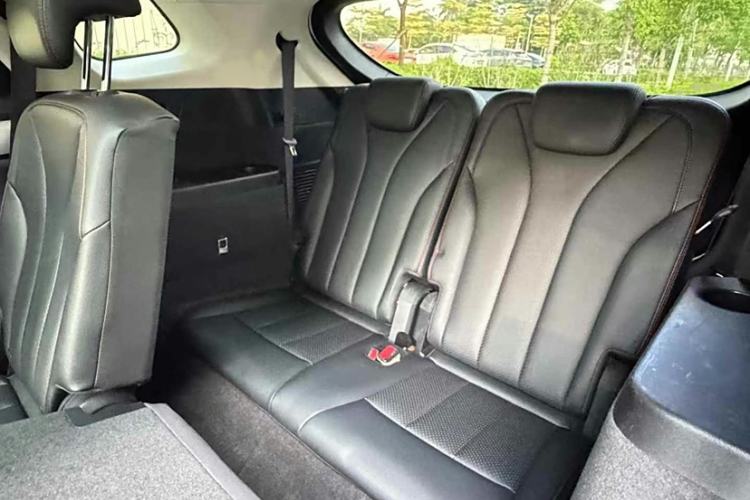 Used BYD Tang New Energy 2018 DM 2.0T All-Wheel Drive Smart Connectivity Luxury Model 7 Seats China V Emission Standard
