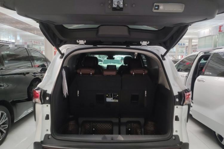 Used Toyota Sienna 2023 2.5L Hybrid Comfort Edition
