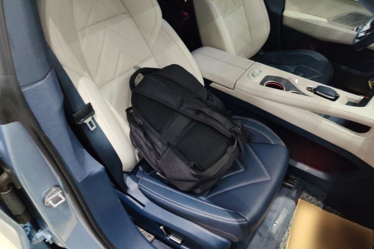 Used Zeekr 001 2022 Ultra-Long Range Dual-Motor YOU Version
