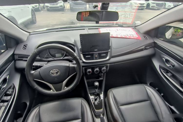 Used Toyota YARiS L 2020 X-Trail X 1.5L CVT Luxury Edition
