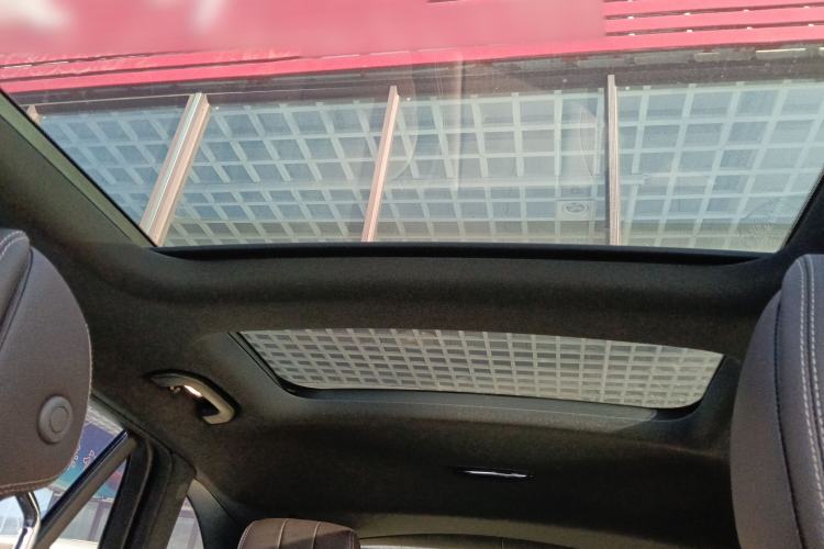 Used Mercedes-Benz GLC 2017 GLC 260 4MATIC Luxury Model
