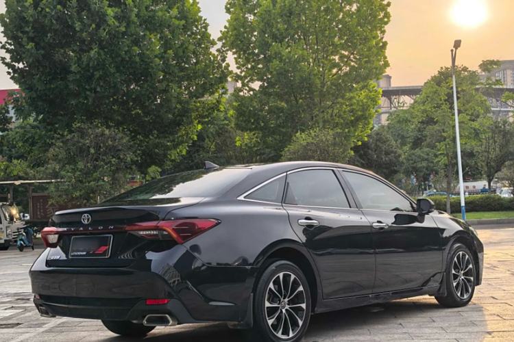 Used Toyota Avalon 2022 2.0L Luxury Edition
