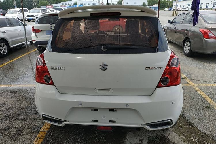 Used Suzuki Swift 2016 1.5L Manual Fashion Model
